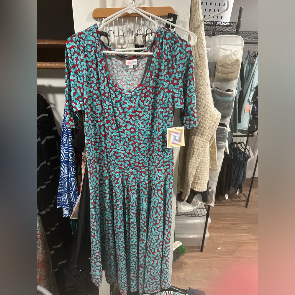 Lularoe Nicole dress Sz 2X NWT